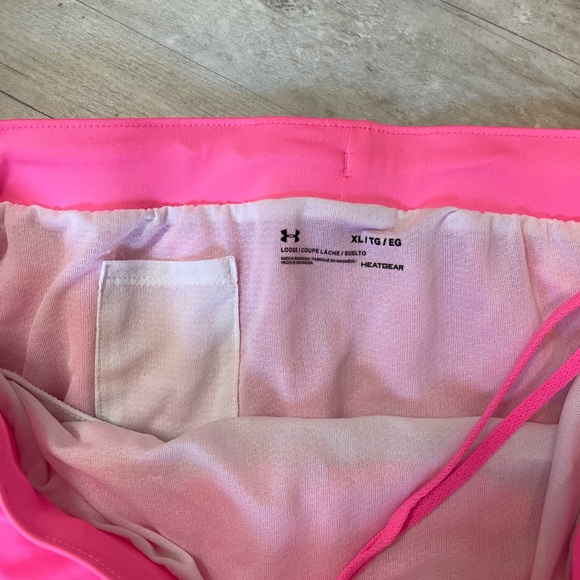 Under armour shorts xl - Picture 2 of 2